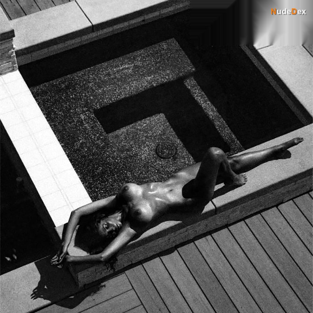 Divina Almeraz Casas in Playboy Magazine Mexico, photo 25