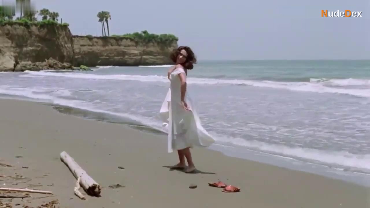 Dobrina Liubomirova in Los Vuelcos Del Corazon, photo 4