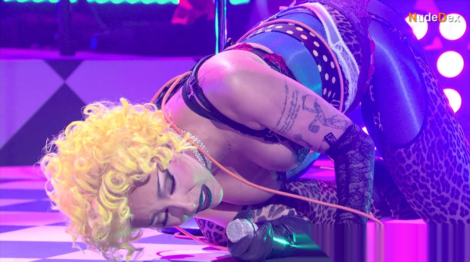 Doja Cat in Saturday Night Live, photo 2