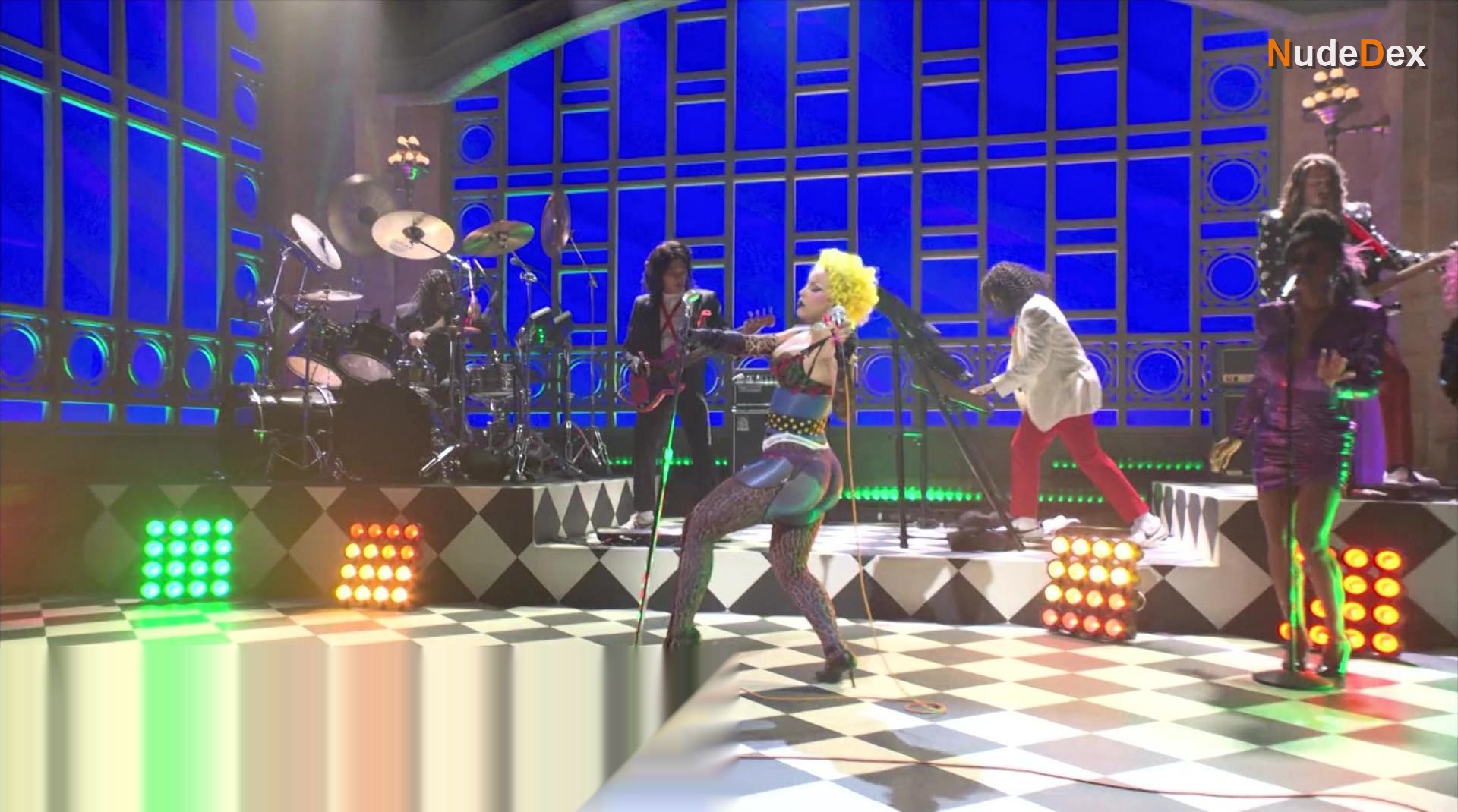 Doja Cat in Saturday Night Live, photo 3