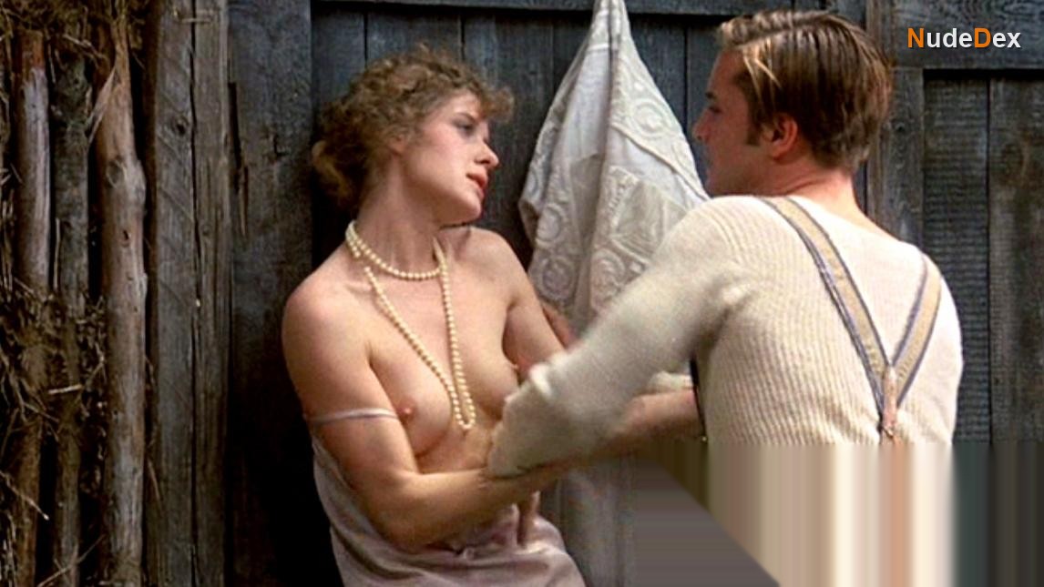 Dominique Darel in Blood For Dracula, photo 4
