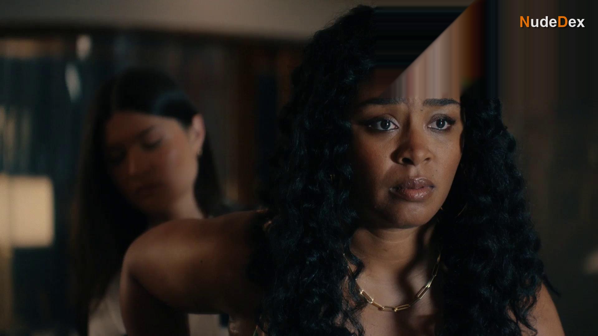 Dominique Star in Doctor Odyssey, photo 2