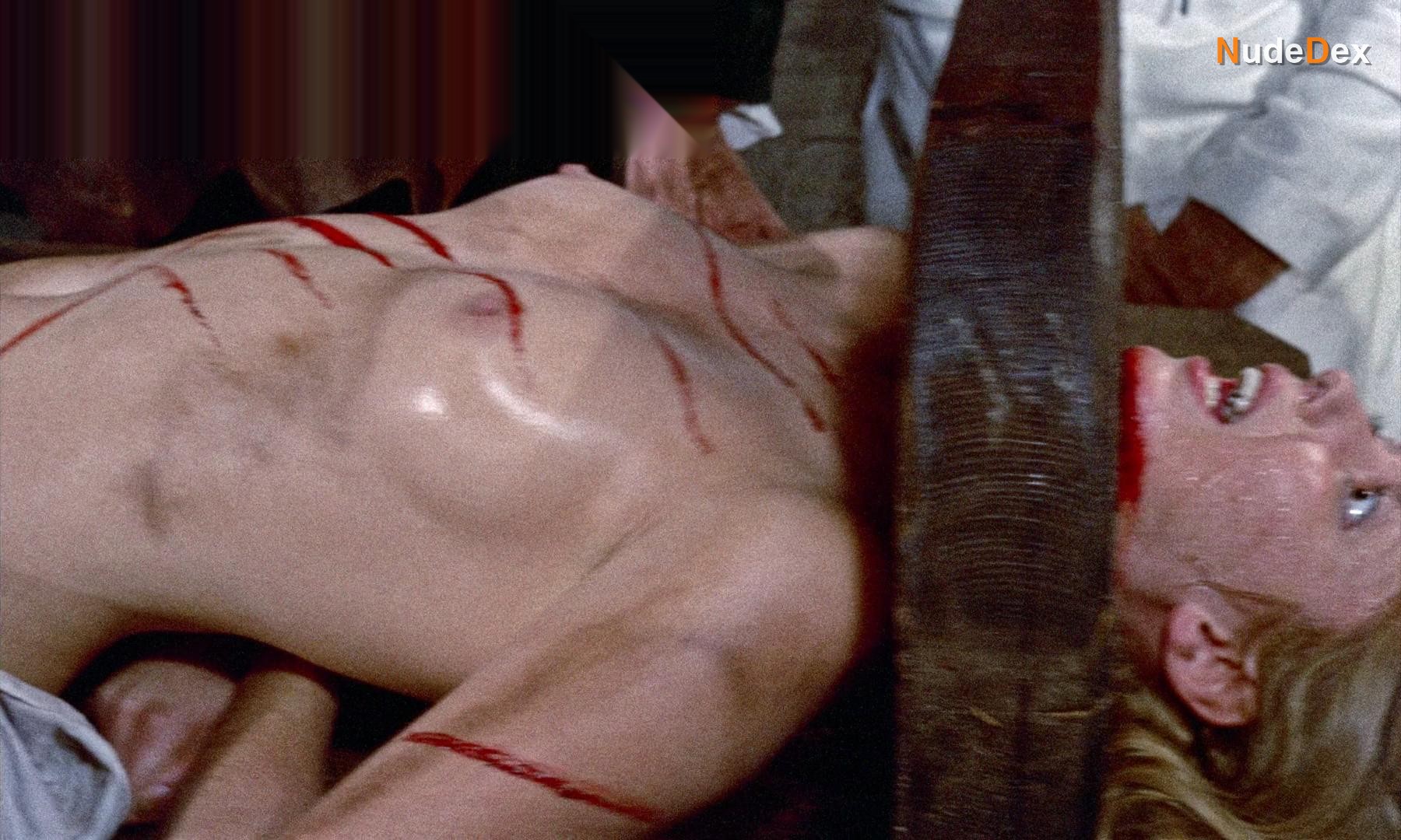 Dorothea Carrera in Mark Of The Devil, photo 5