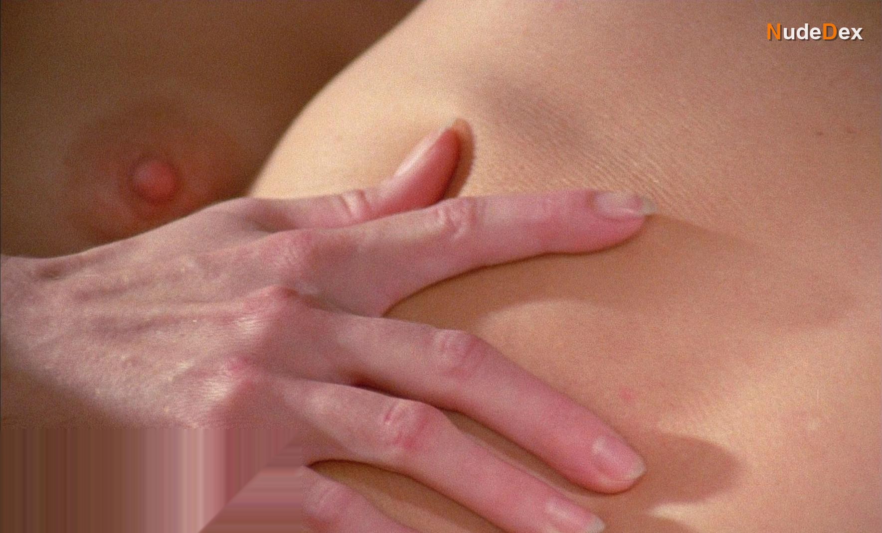 Dorothea Carrera in Mark Of The Devil, photo 13