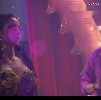 Dorra Zarrouk in Tek Tek Boom, photo 2