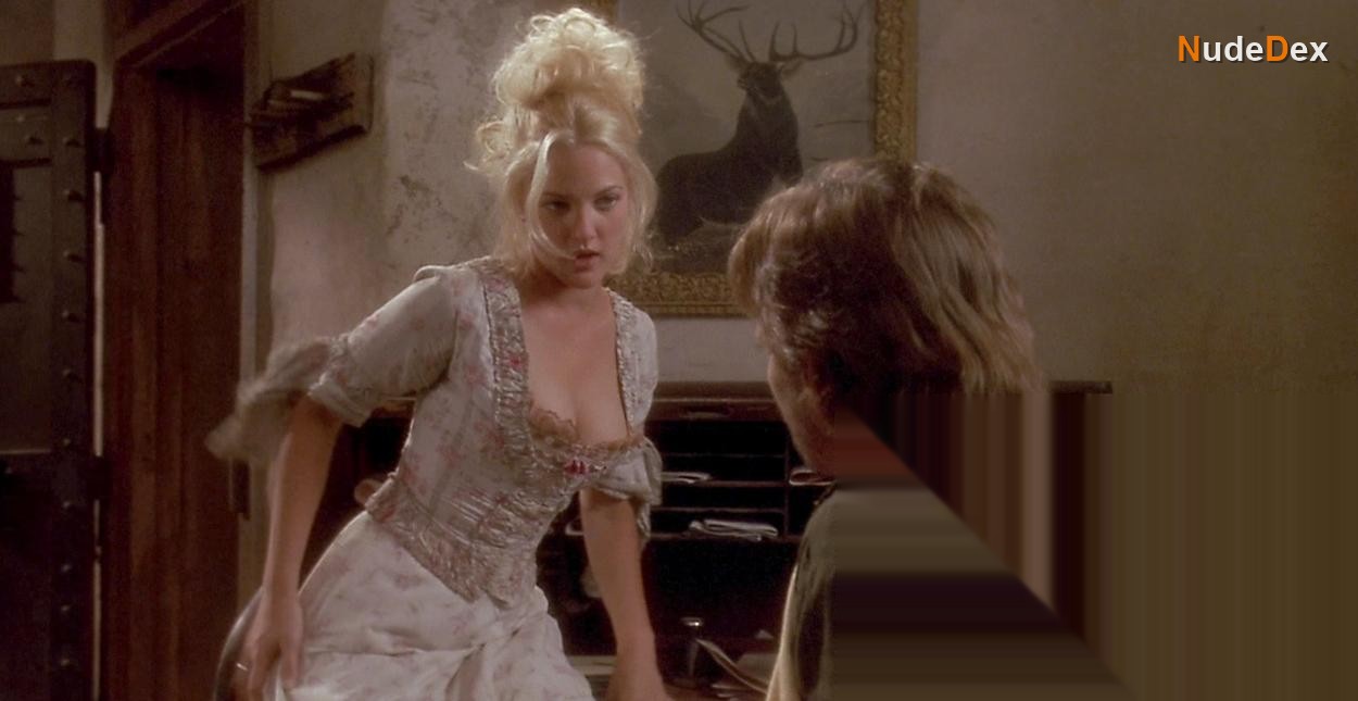 Drew Barrymore in Bad Girls, photo 13