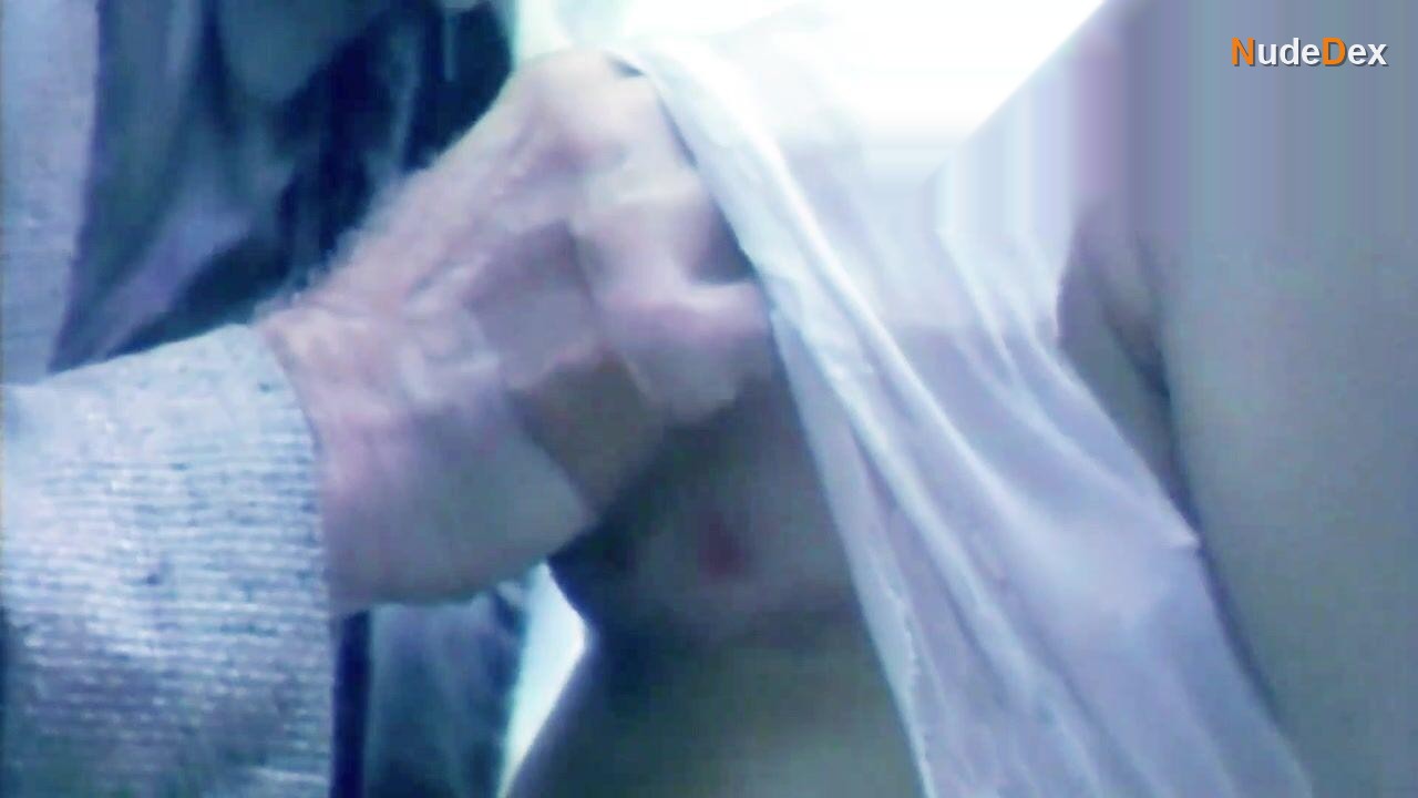 Drew Barrymore in Poison Ivy, photo 5
