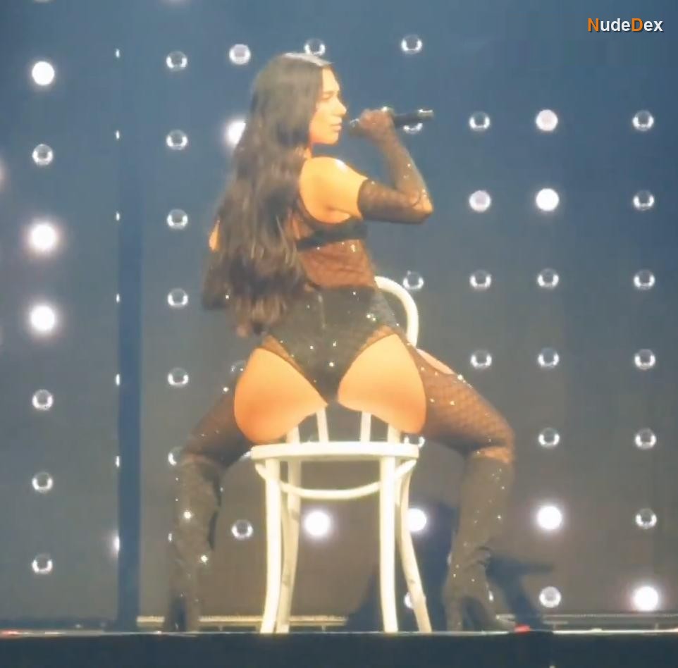 Dua Lipa in Arte Concert, photo 6
