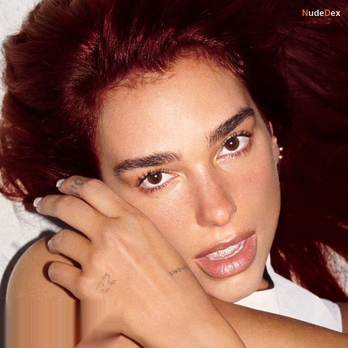 Dua Lipa in Houdini, photo 5
