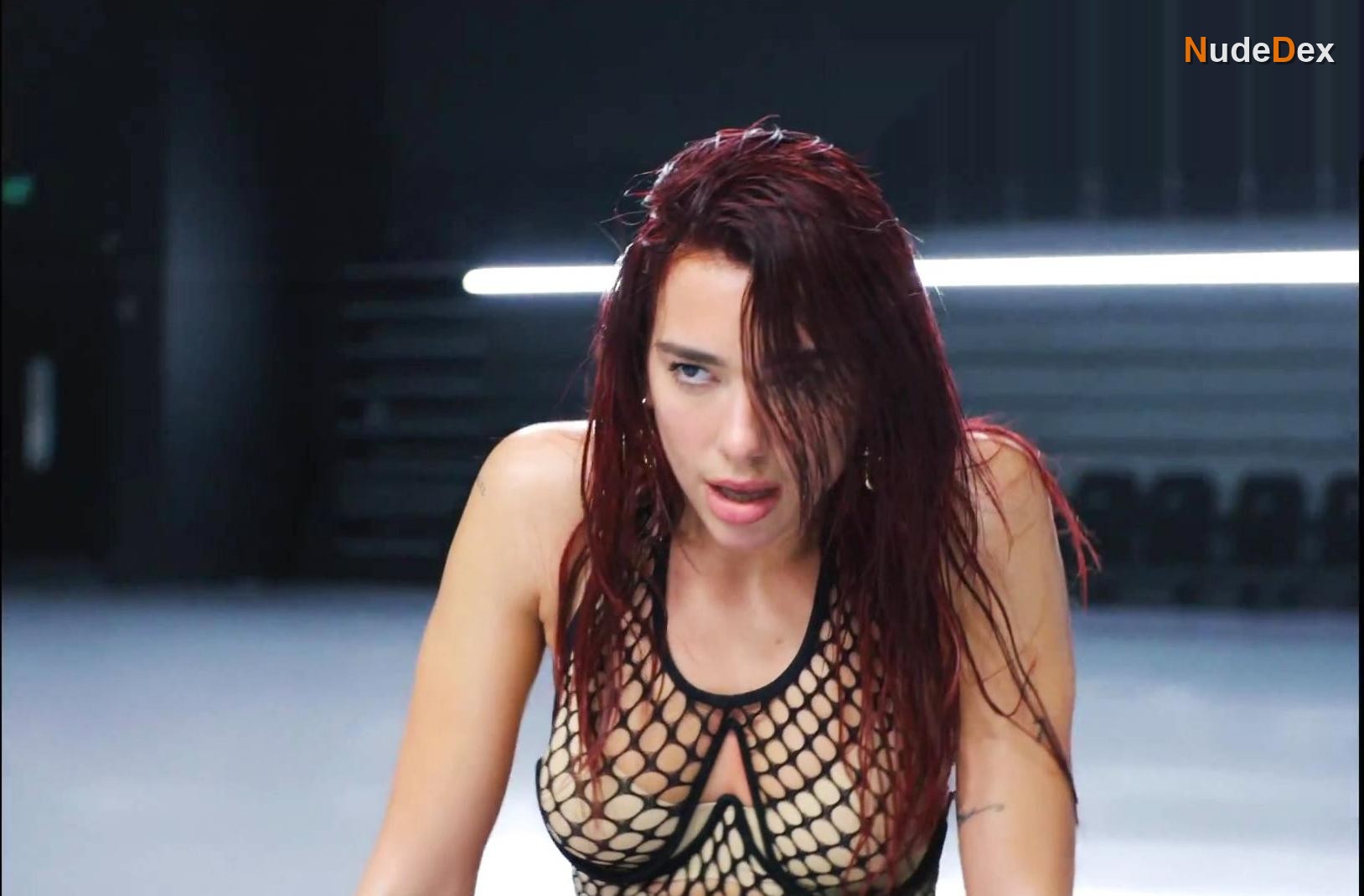 Dua Lipa in Houdini, photo 10