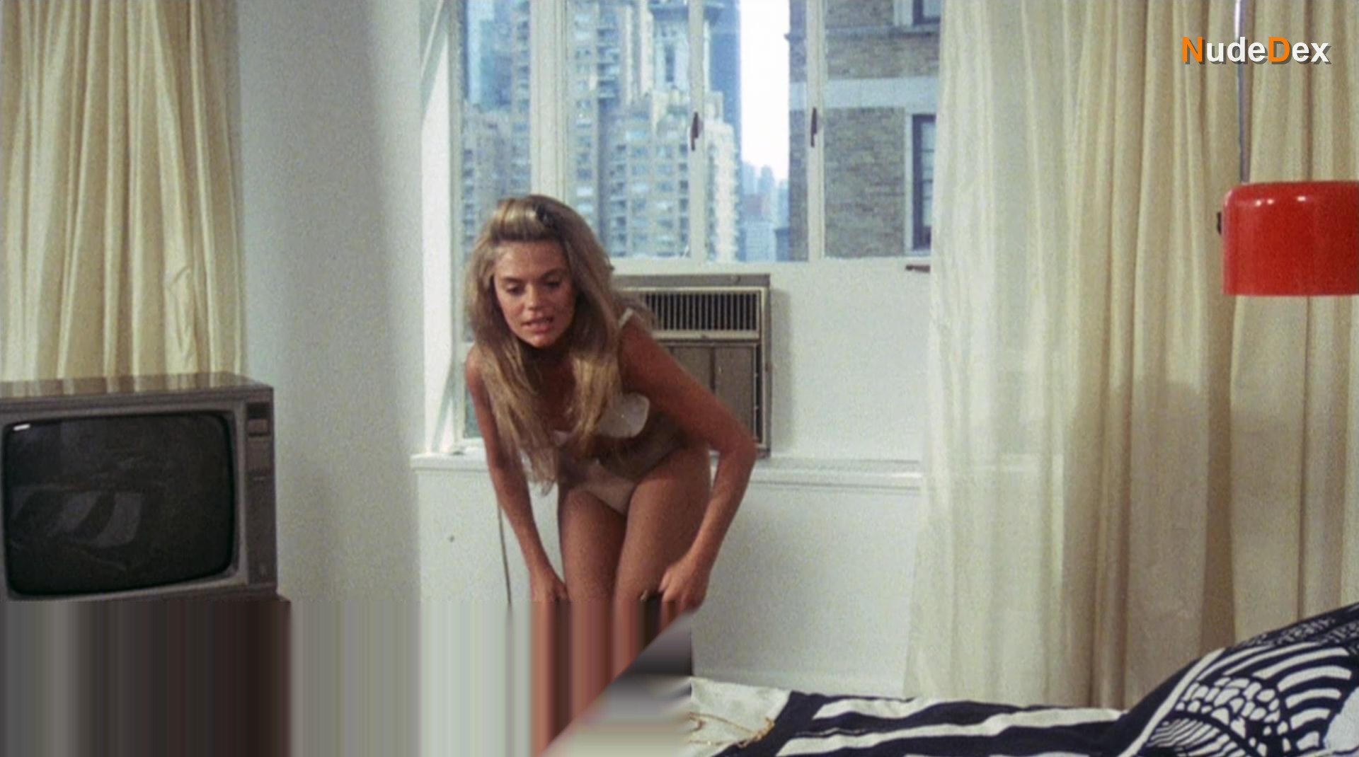 Dyan Cannon in Such Good Friends, photo 2