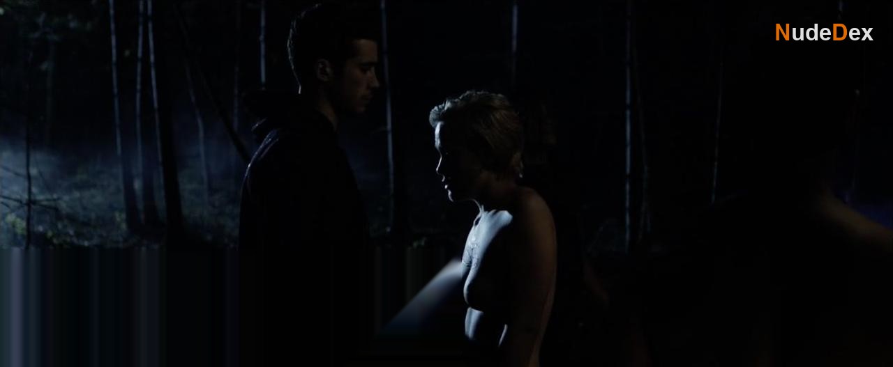 Eden Brolin in Blood Bound, photo 4