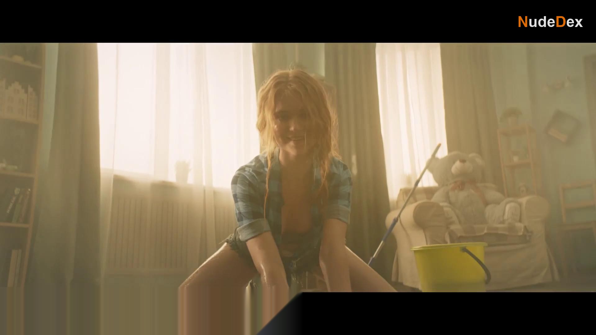 Ekaterina Channova in Univer Molodye, photo 59