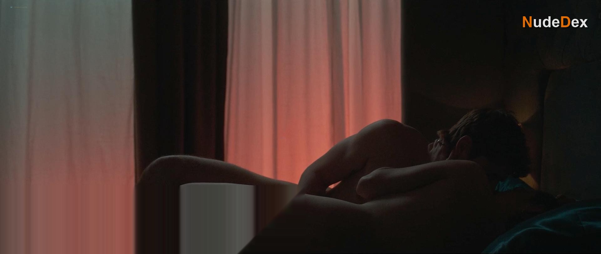 Elea Rochera in Mala Influencia, photo 4