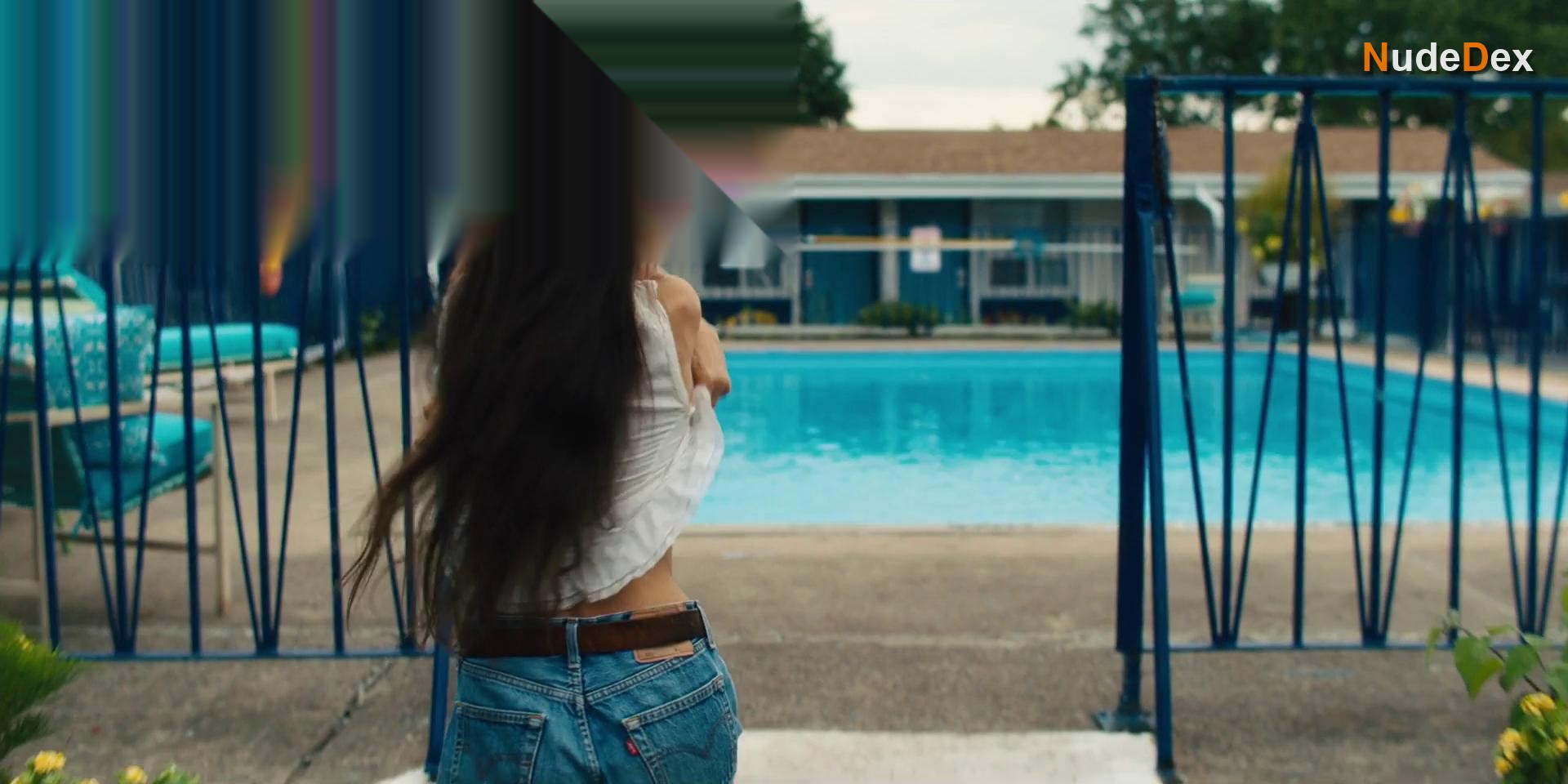 Elena Anaya in Jett, photo 7
