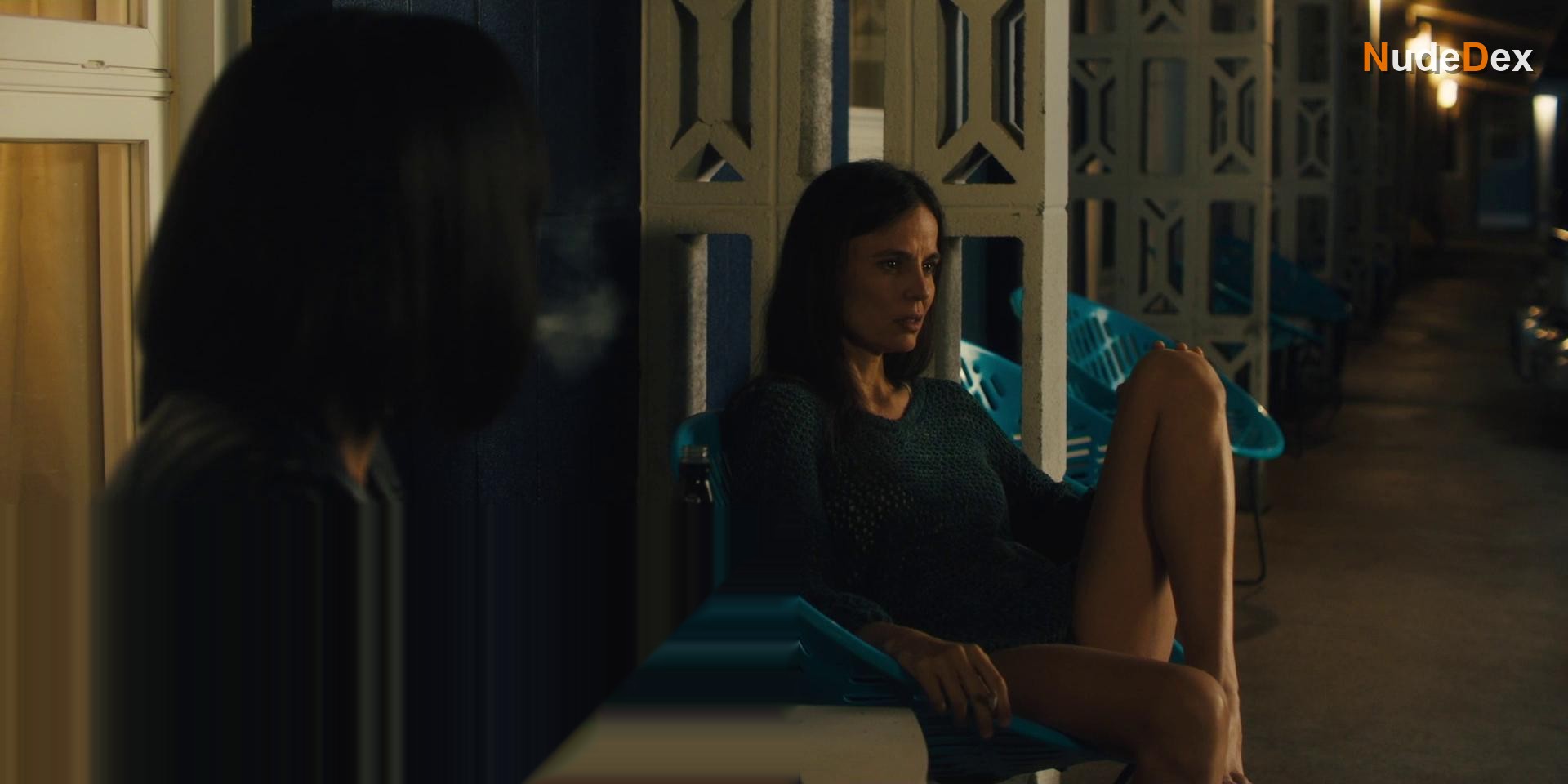 Elena Anaya in Jett, photo 22