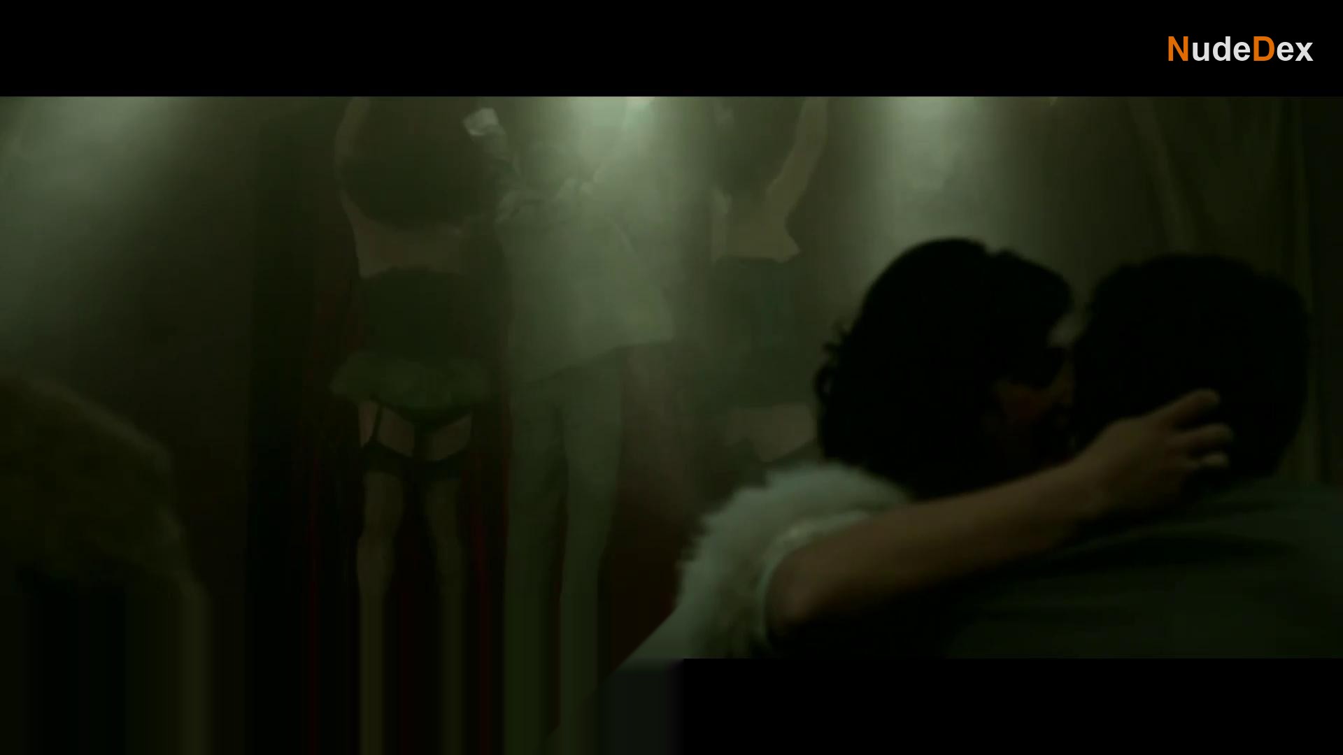 Elena Seijo in A Esmorga, photo 14