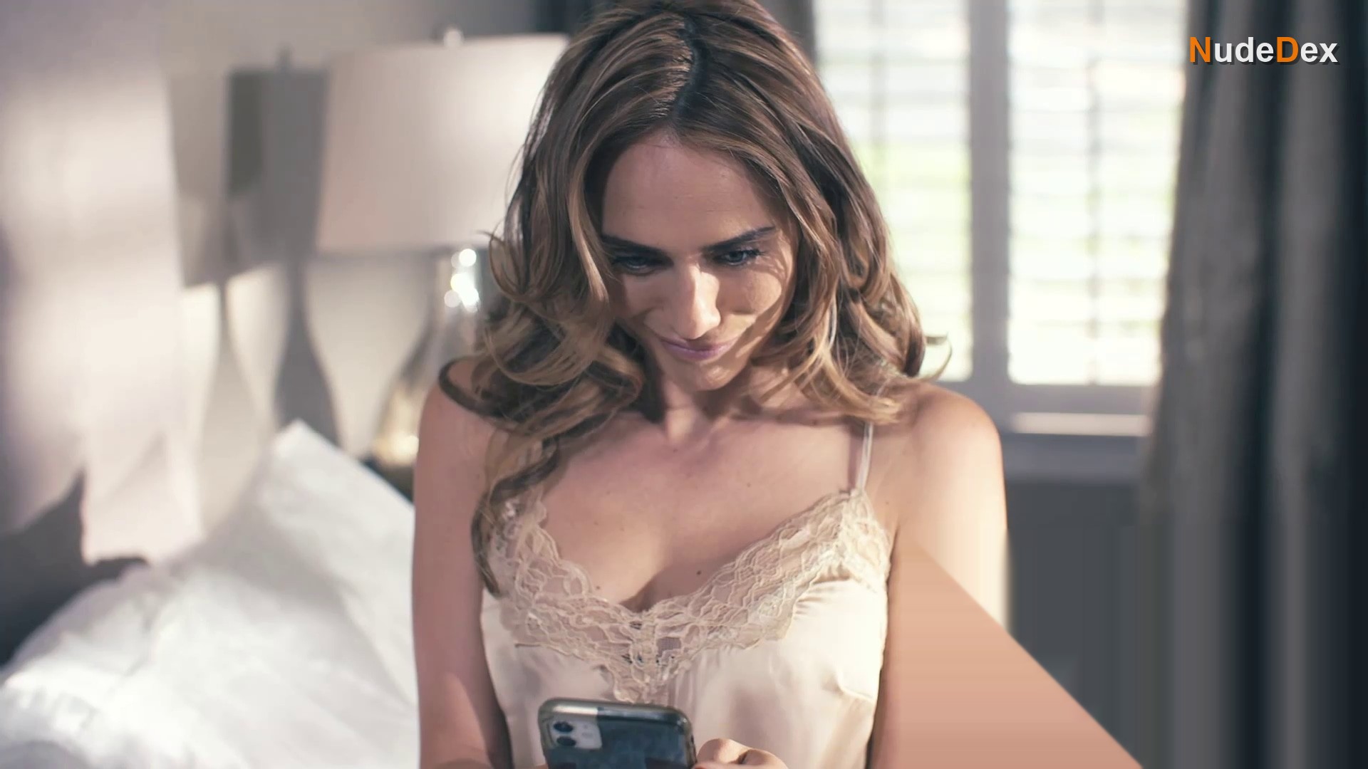 Eli Jane in Your Boyfriend Is Mine, photo 2