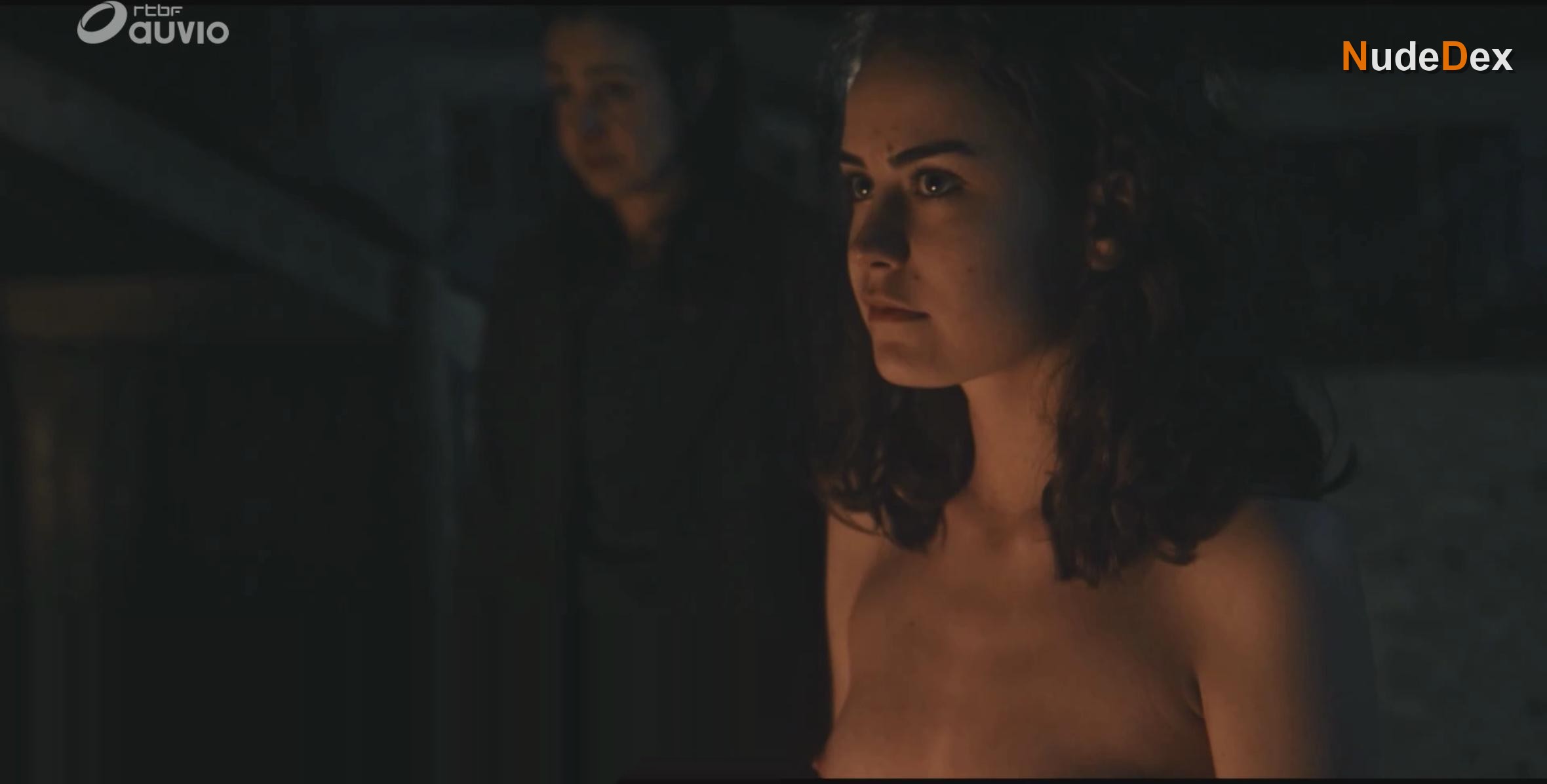 Elisa Echevarria in Invisible, photo 15