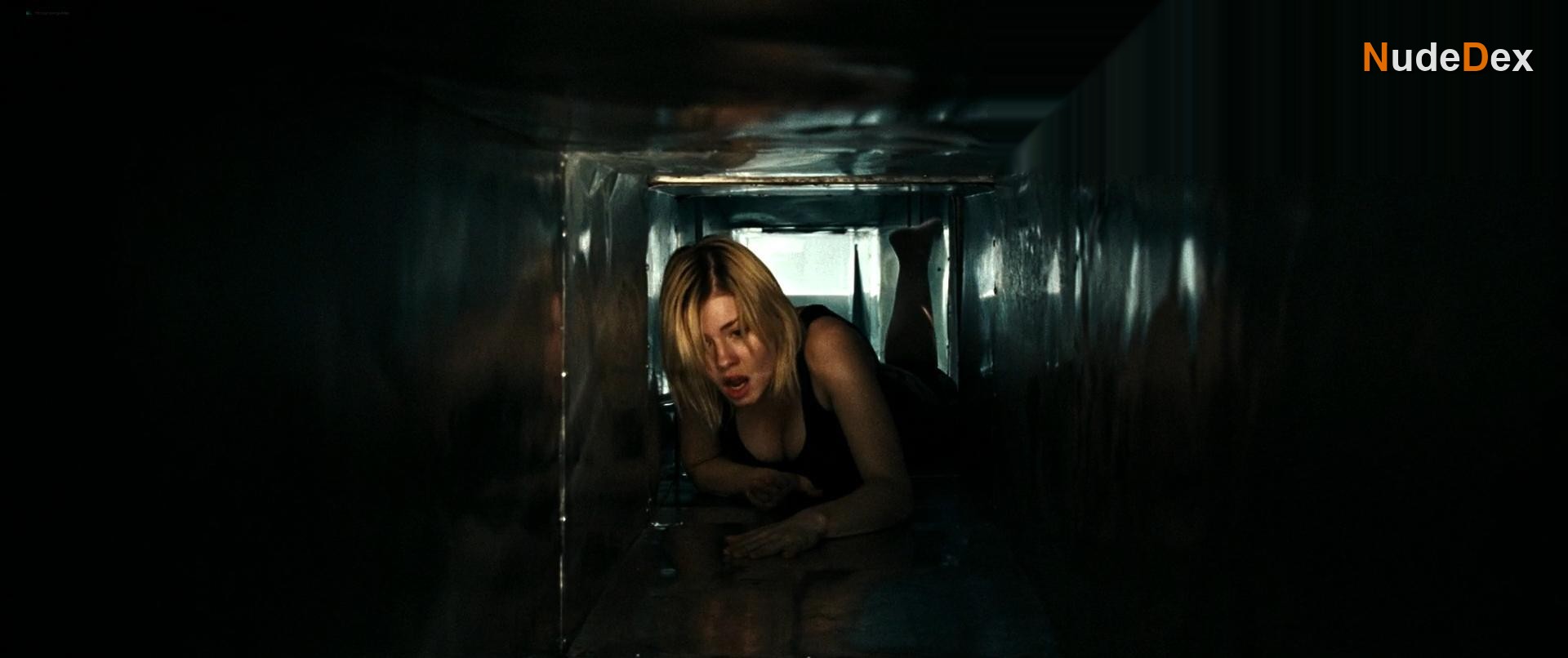Elisha Cuthbert in Captivity, photo 12
