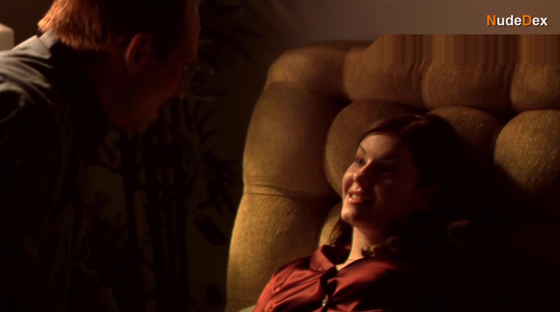 Elisha Cuthbert in He Was A Quiet Man, photo 6