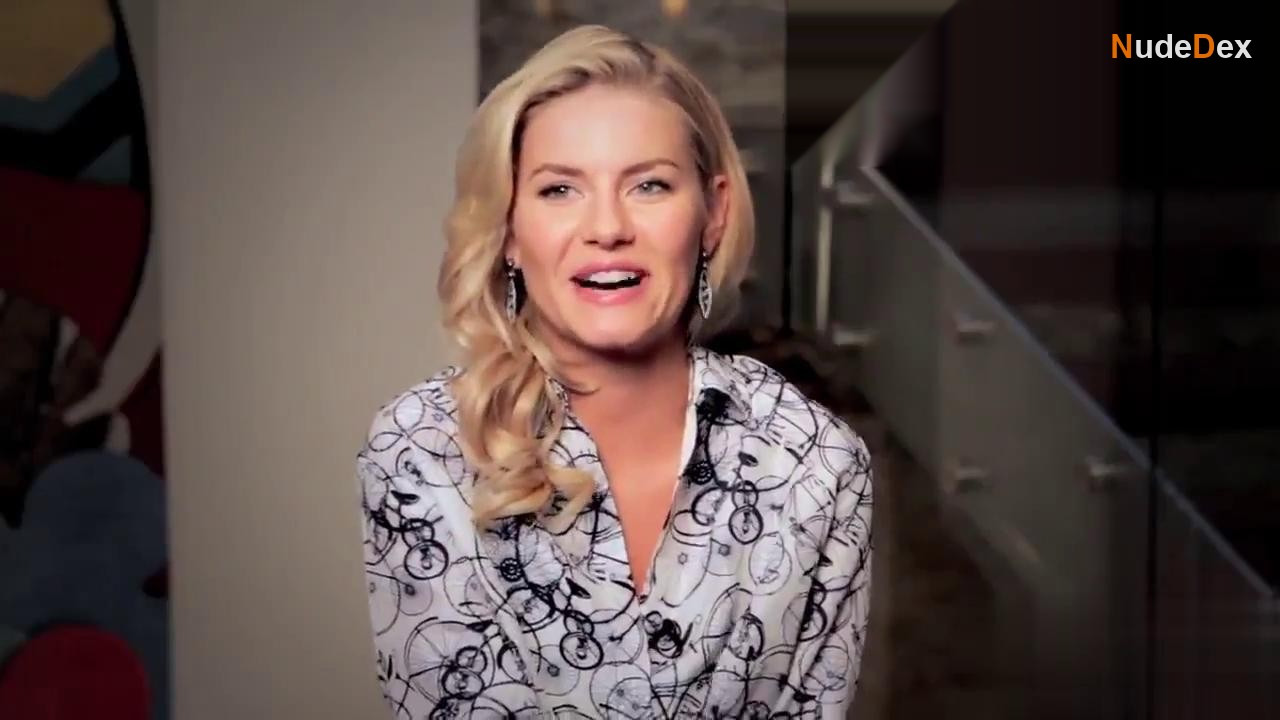 Elisha Cuthbert in Maxim Photoshoot, photo 7