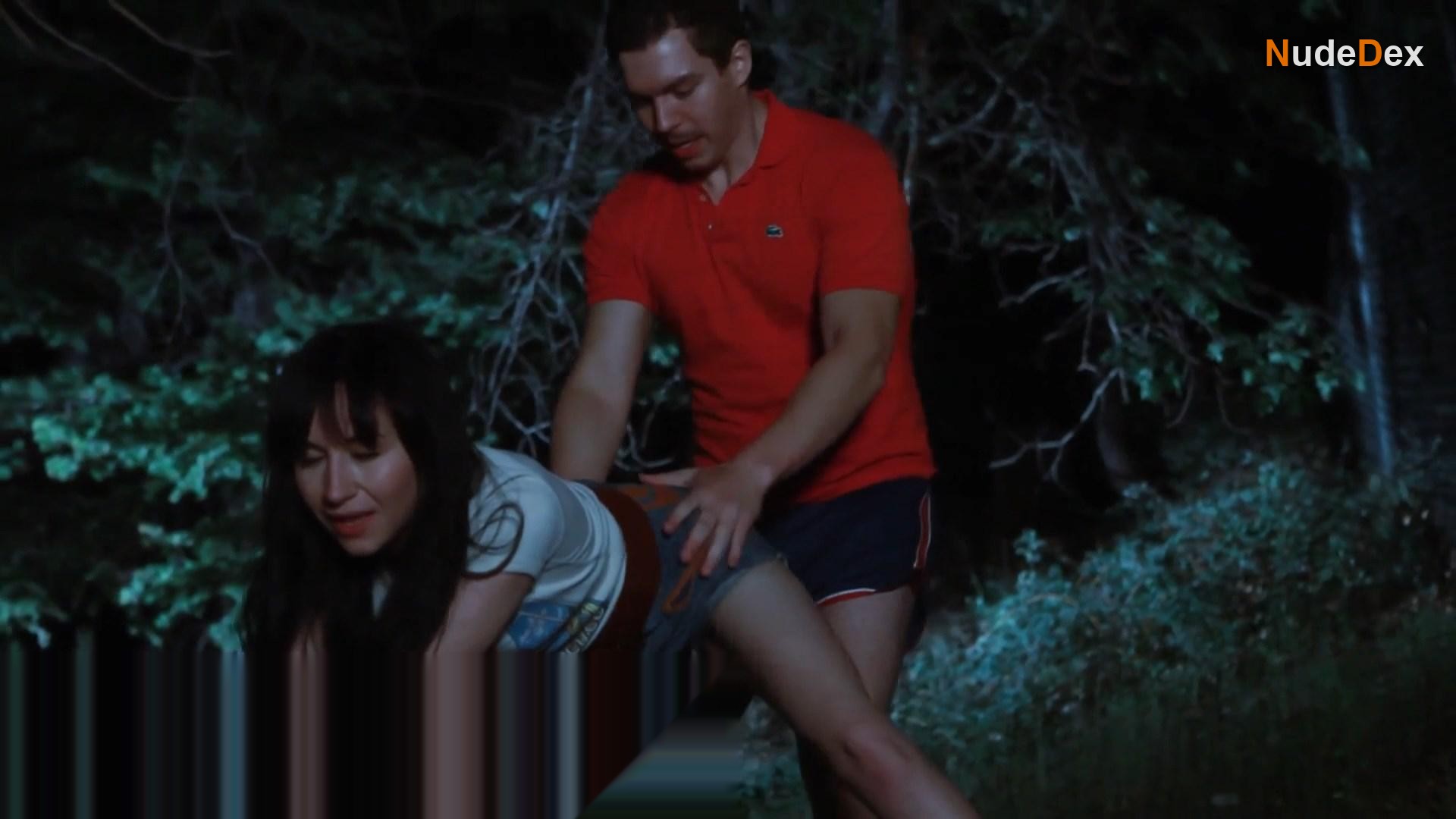 Elissa Dowling in Bloody Bible Camp, photo 5
