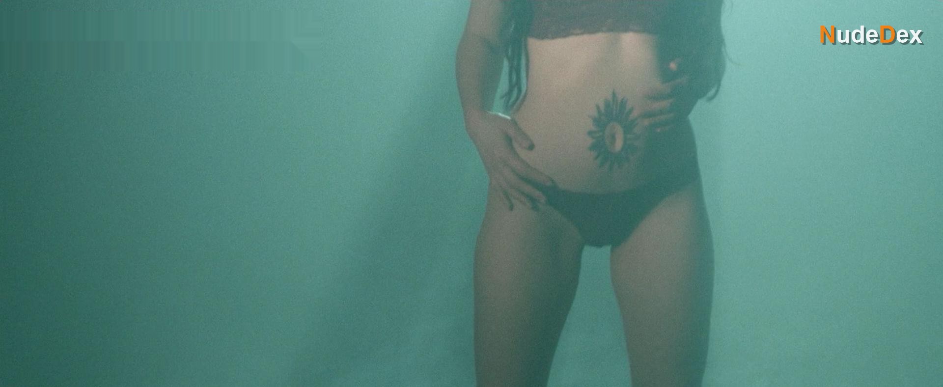 Elissa Dowling in Bonejangles, photo 1