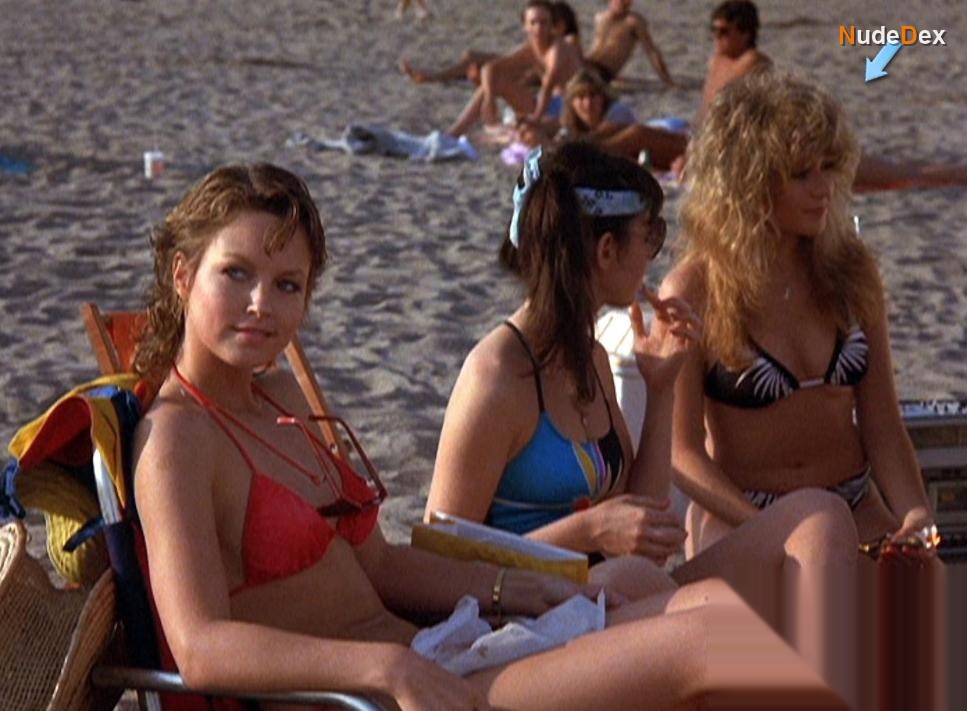 Elizabeth Daily in Valley Girl, photo 1