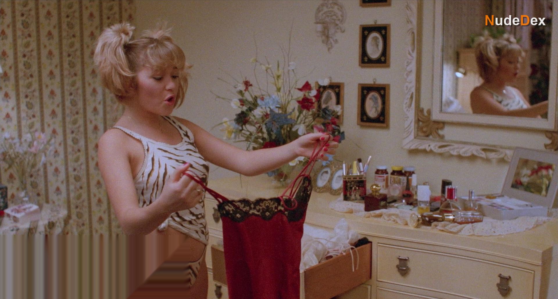 Elizabeth Daily in Valley Girl, photo 13