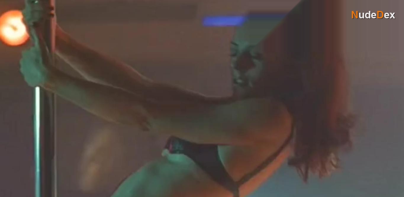 Elizabeth Hurley in Dangerous Ground, photo 10