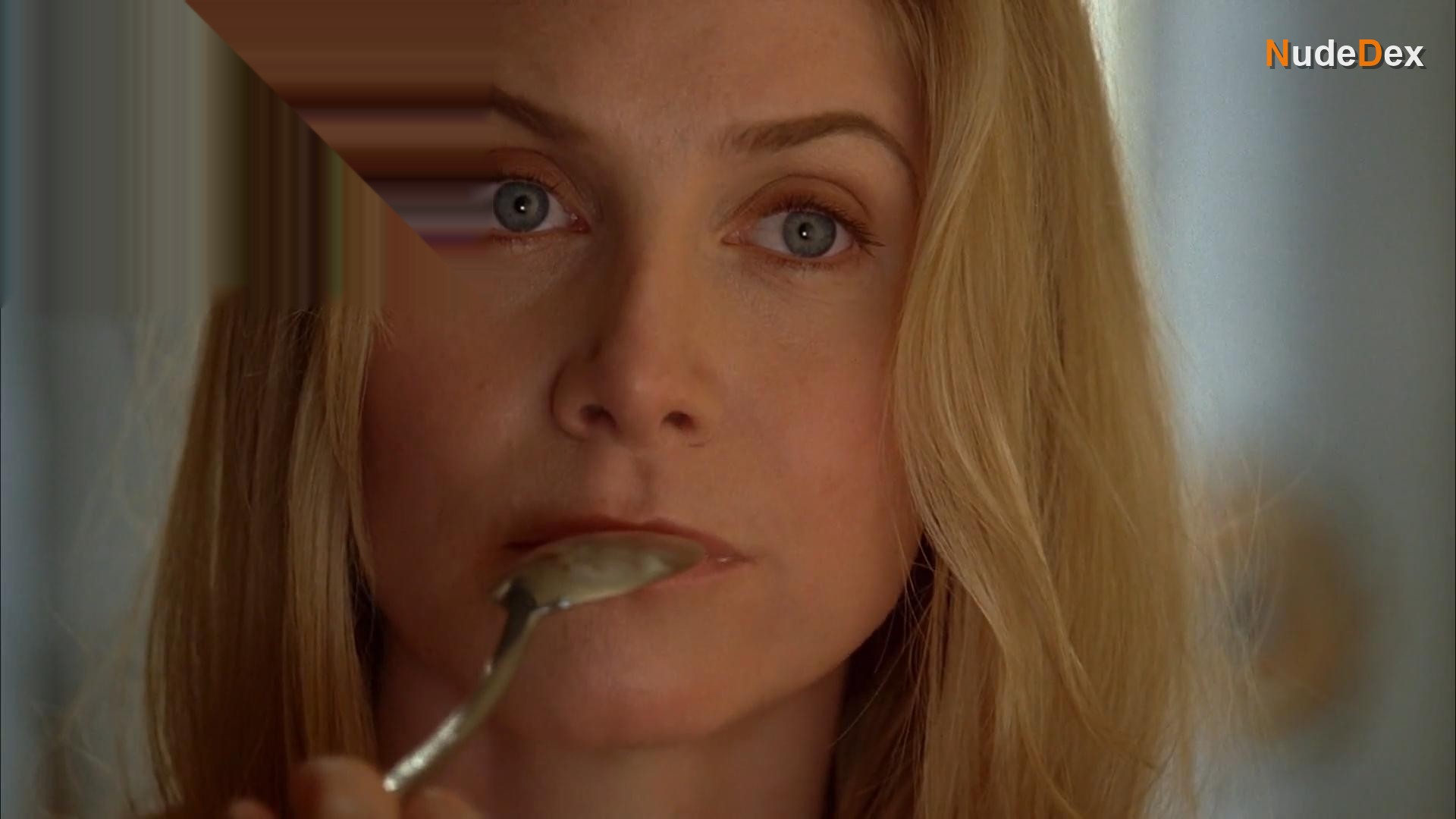 Elizabeth Mitchell in Lost, photo 6