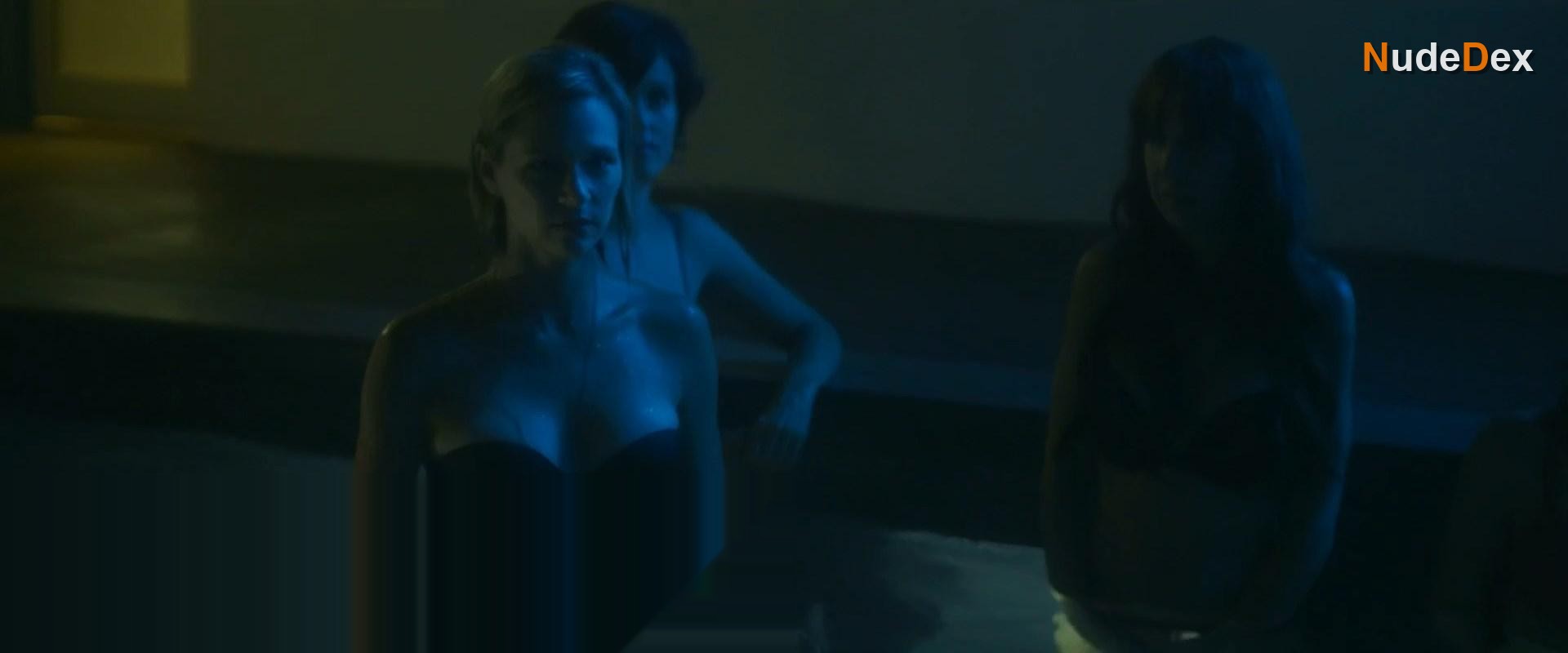 Elizabeth Olin in Join Us, photo 3