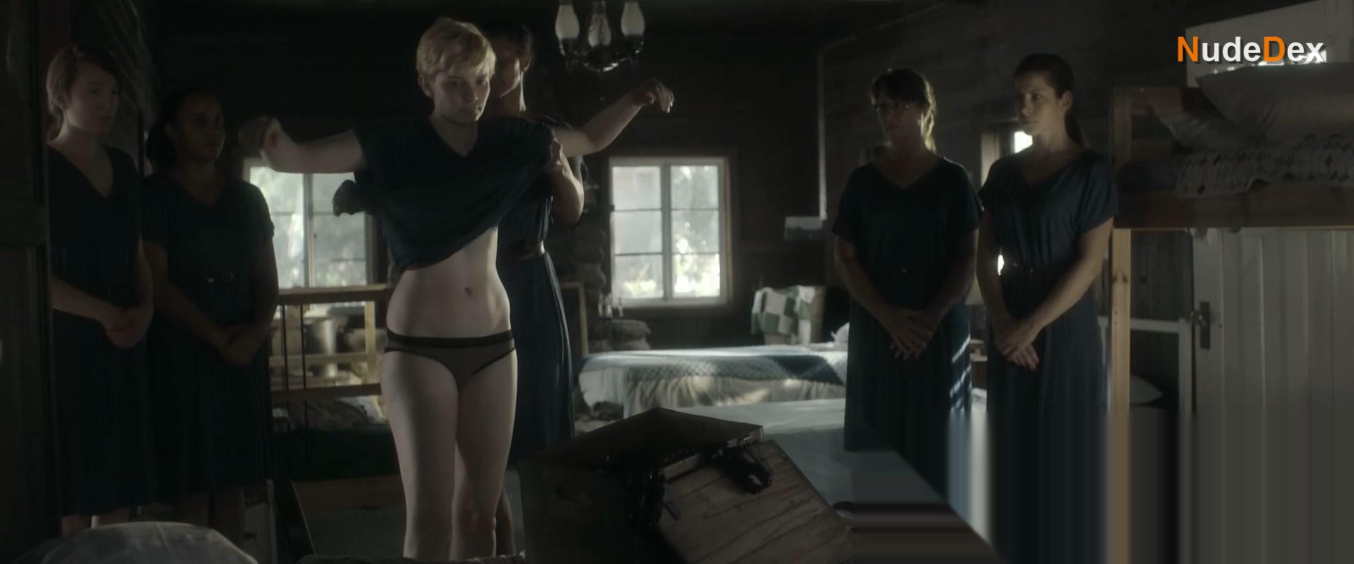 Elizabeth Olin in Join Us, photo 7