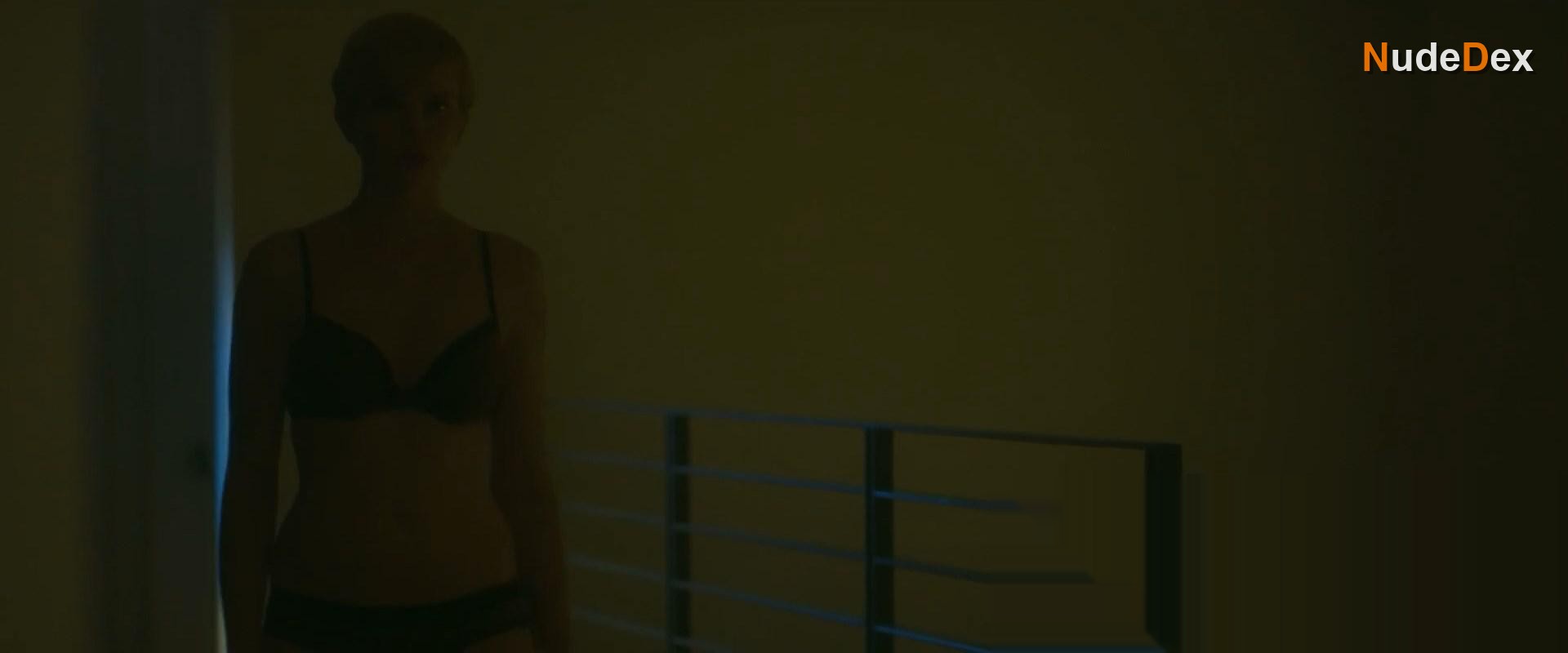 Elizabeth Olin in Join Us, photo 11