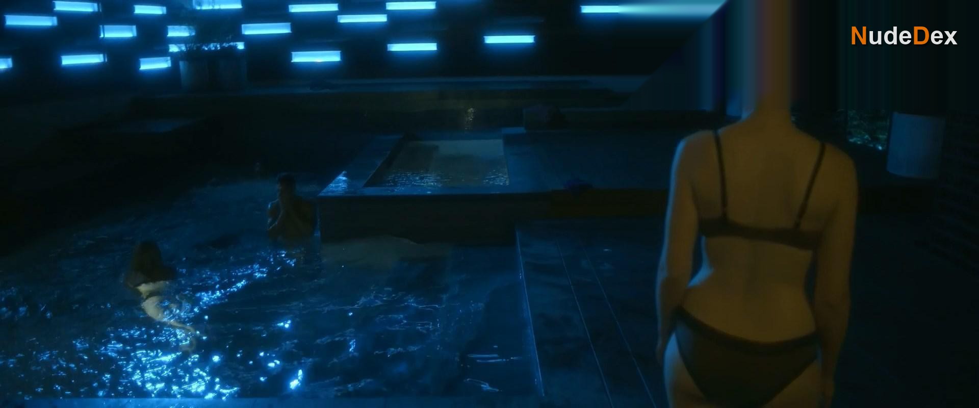 Elizabeth Olin in Join Us, photo 12