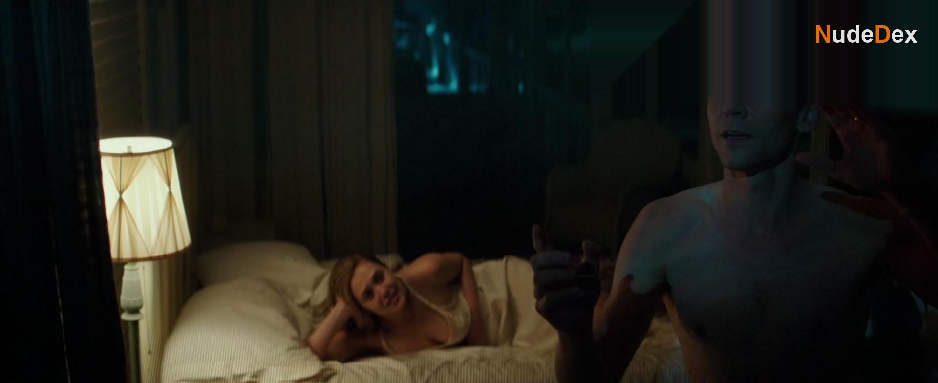 Elizabeth Olsen in I Saw The Light, photo 2