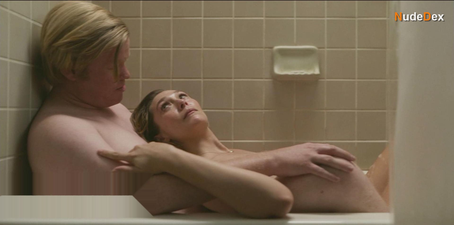 Elizabeth Olsen in Love Death, photo 8