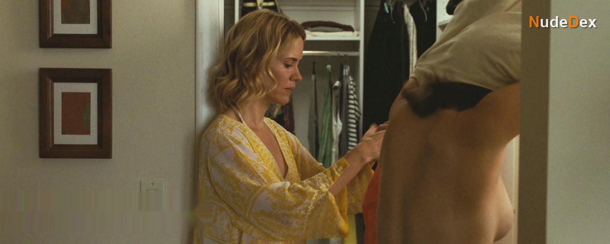 Elizabeth Olsen in Martha Marcy May Marlene, photo 6