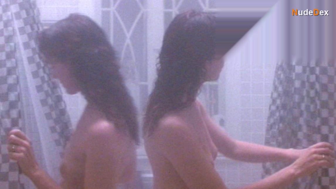 Elizabeth Perkins in He Said She Said, photo 1