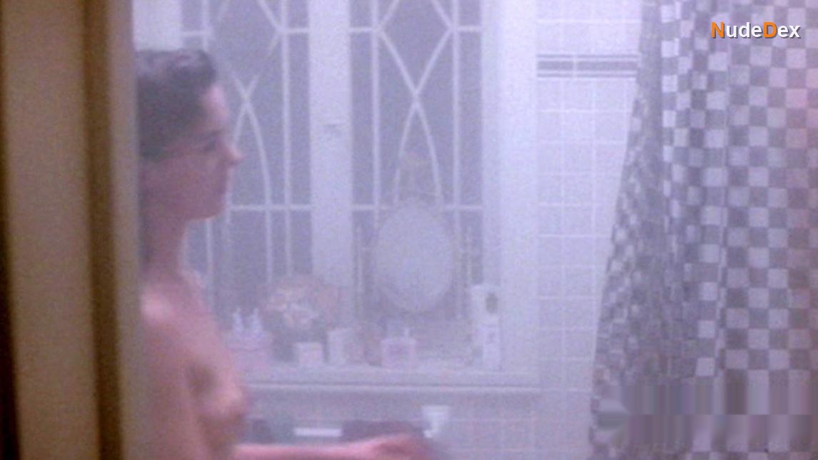 Elizabeth Perkins in He Said She Said, photo 4