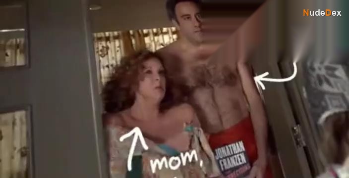 Elizabeth Perkins in How To Live With Your Parents For The Rest Of Your Life, photo 3