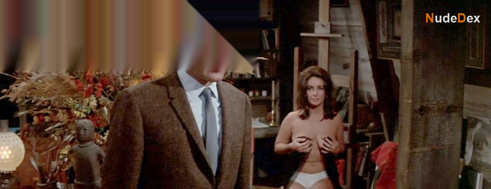 Elizabeth Taylor in The Sandpiper, photo 1