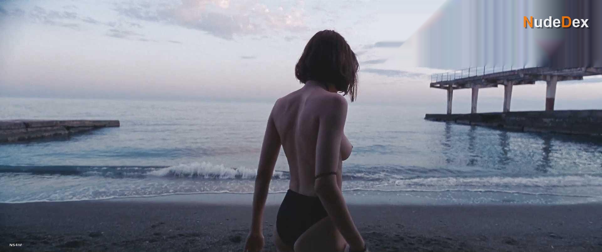 Elizaveta Yankovskaya in Nika, photo 1
