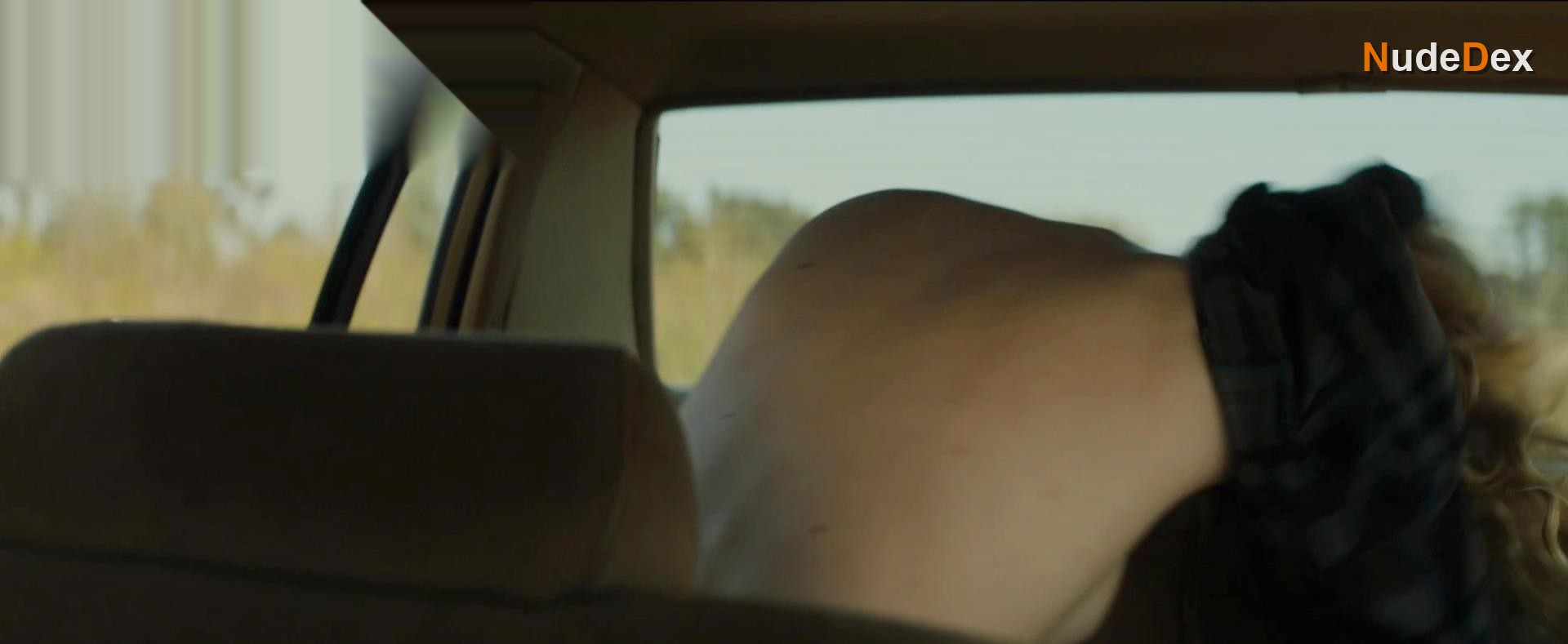 Elle Fanning in Galveston, photo 11