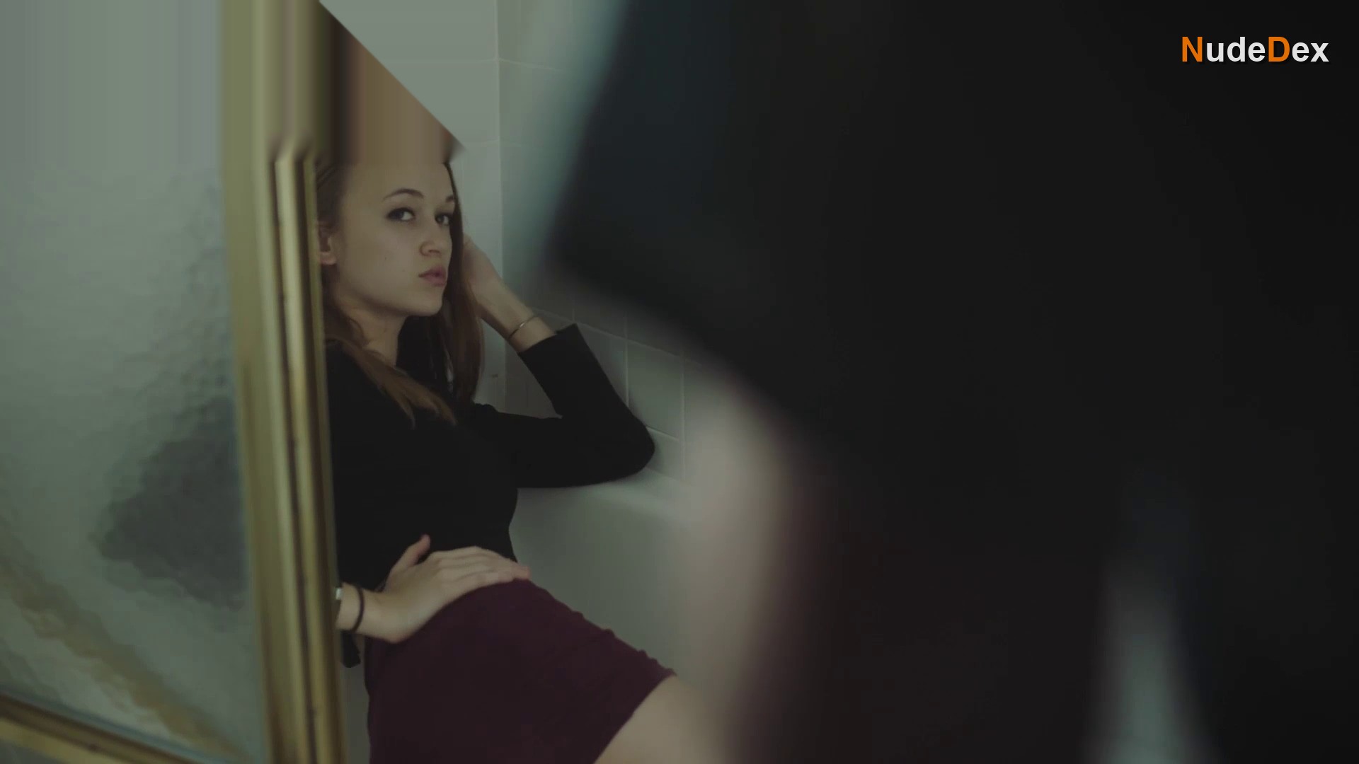 Ellie Yorke in Spring, photo 5