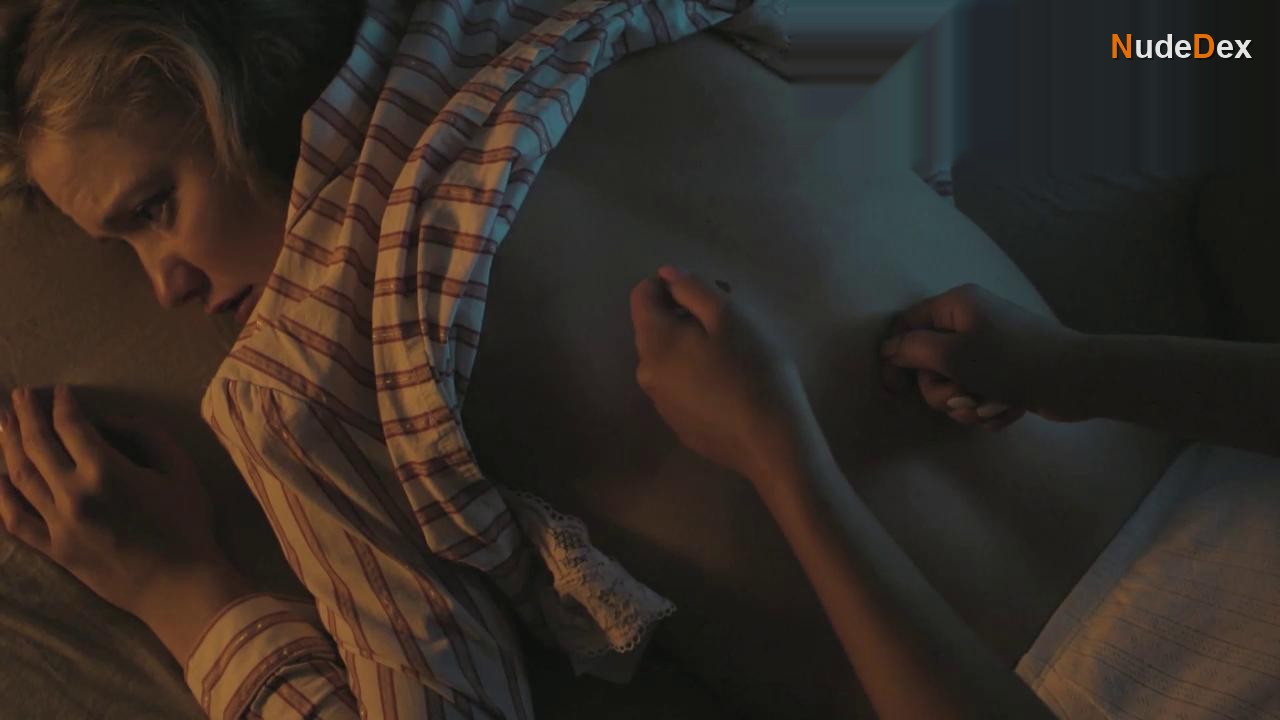 Elli Rhiannon Muller Osborne in Requiem For Selina, photo 23
