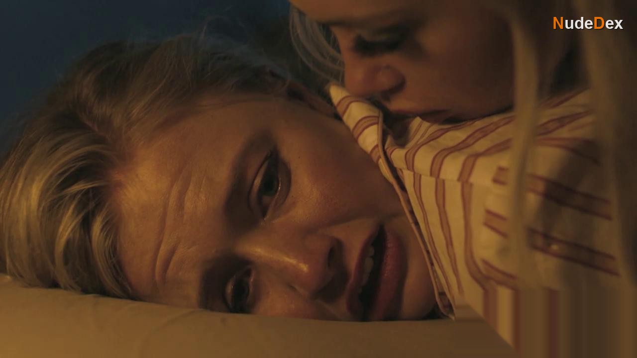 Elli Rhiannon Muller Osborne in Requiem For Selina, photo 33
