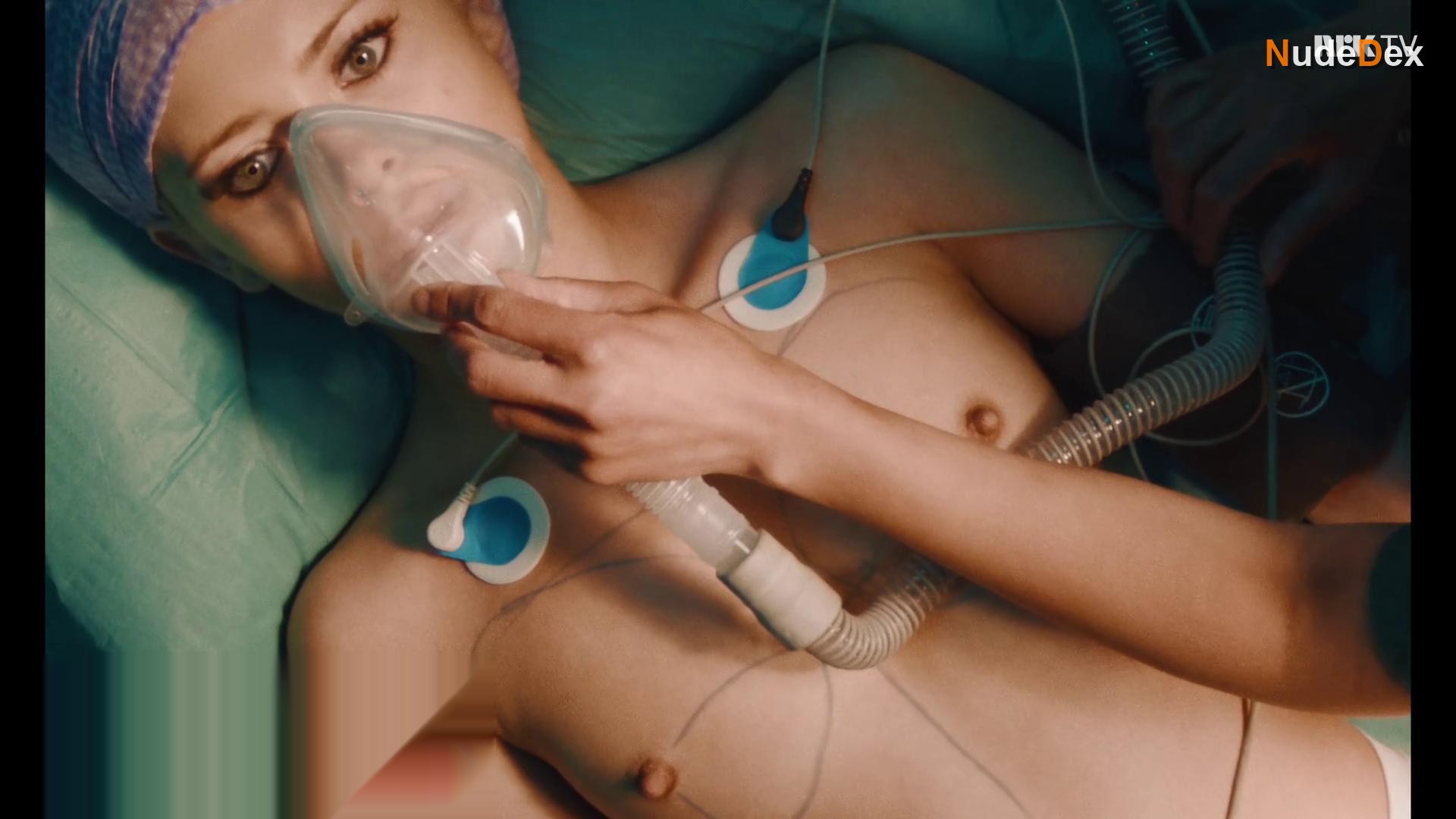 Elli Rhiannon Muller Osborne in Requiem For Selina, photo 38