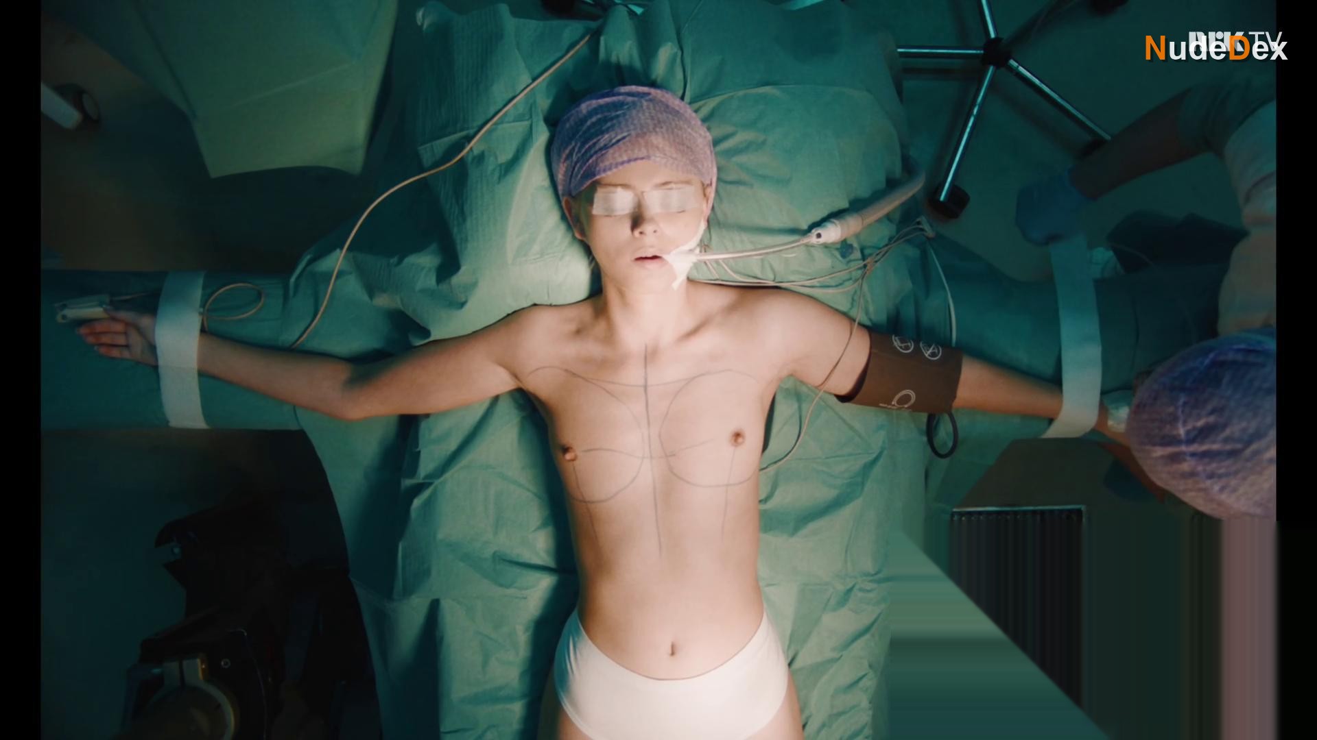 Elli Rhiannon Muller Osborne in Requiem For Selina, photo 43